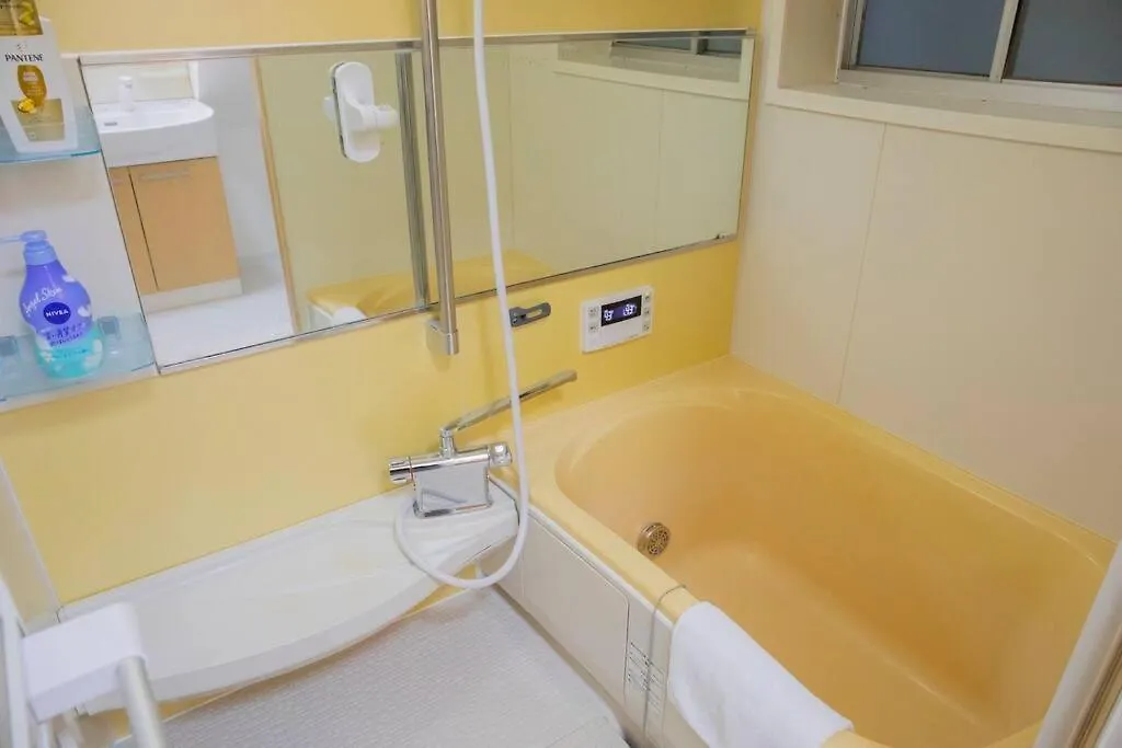 Apartment Usj海遊館近い 朝潮橋駅徒歩4分無料駐車場有り最大12名宿泊可能 Wifi ベビー用品充実 Osaka