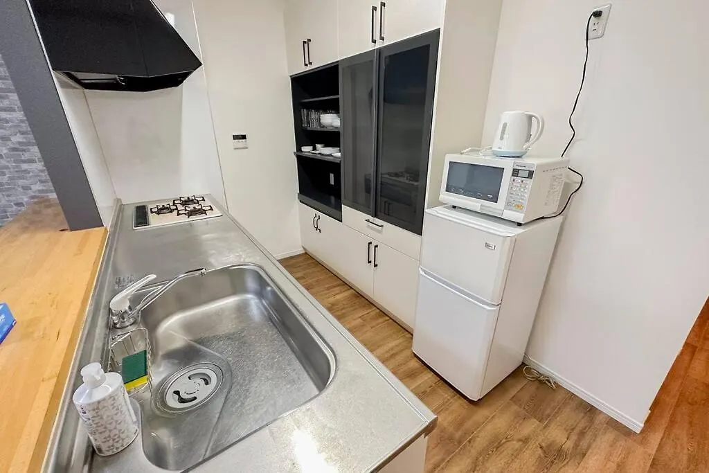 Usj海遊館近い 朝潮橋駅徒歩4分無料駐車場有り最大12名宿泊可能 Wifi ベビー用品充実 Osaka 0*,